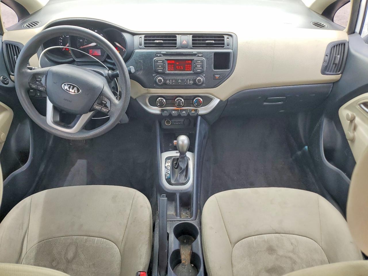 2013 KIA RIO