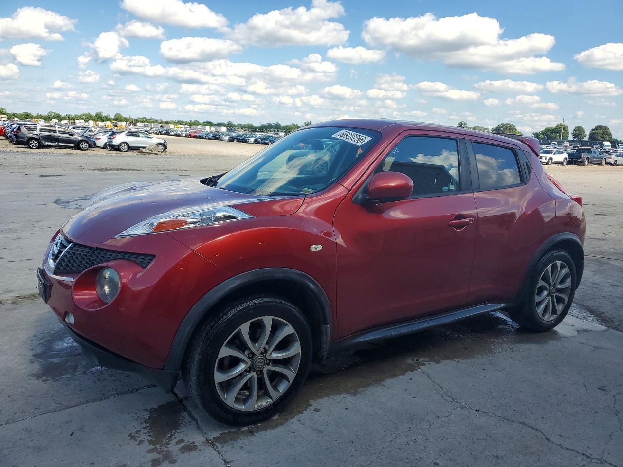 2013 NISSAN Juke