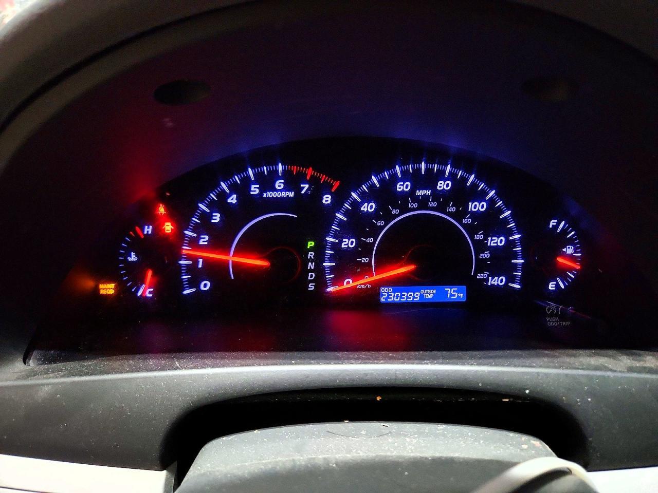 2011 TOYOTA CAMRY