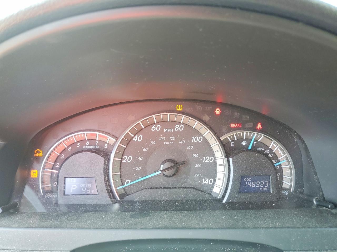 2012 TOYOTA CAMRY
