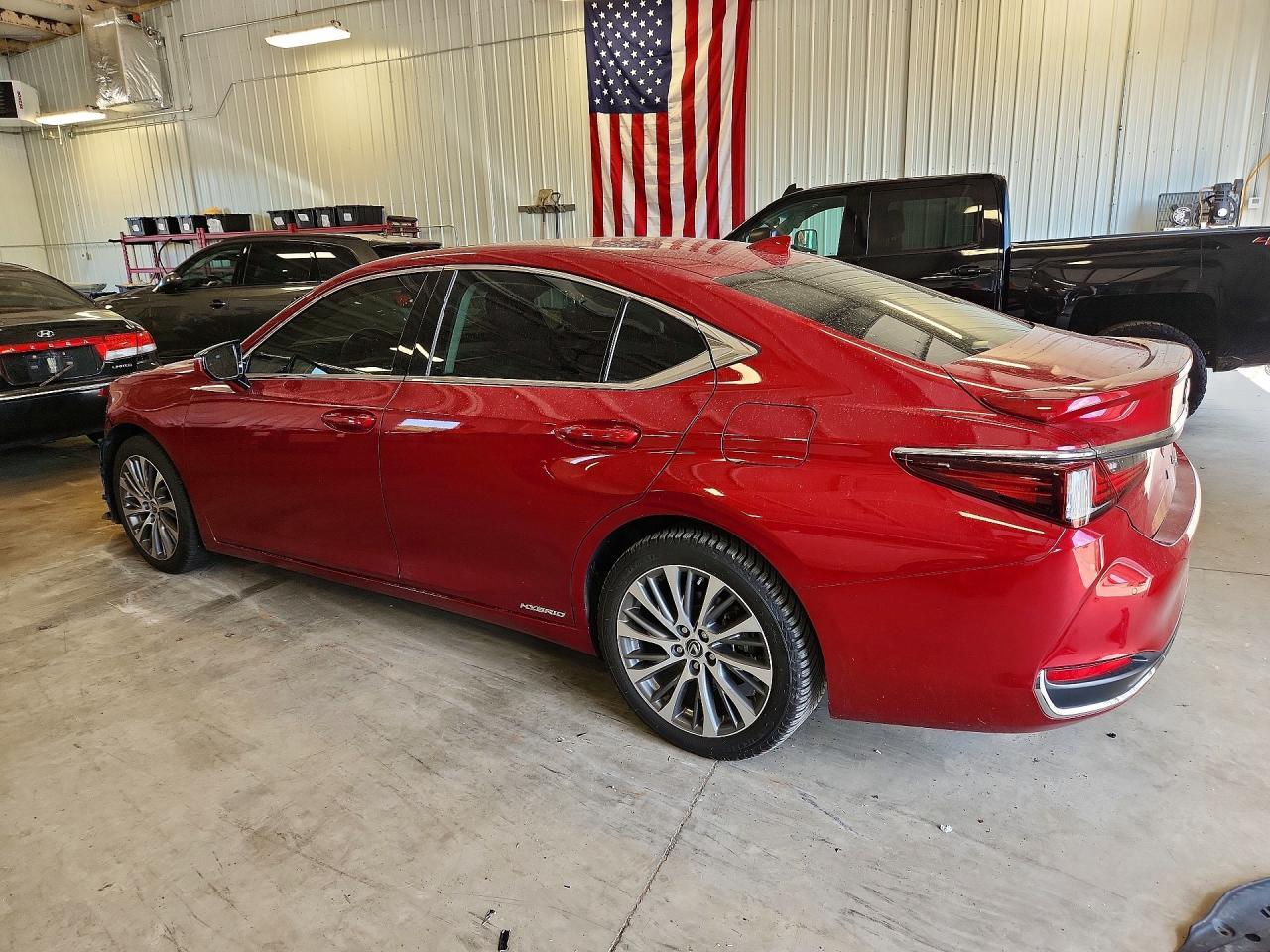 2019 LEXUS ES 300H