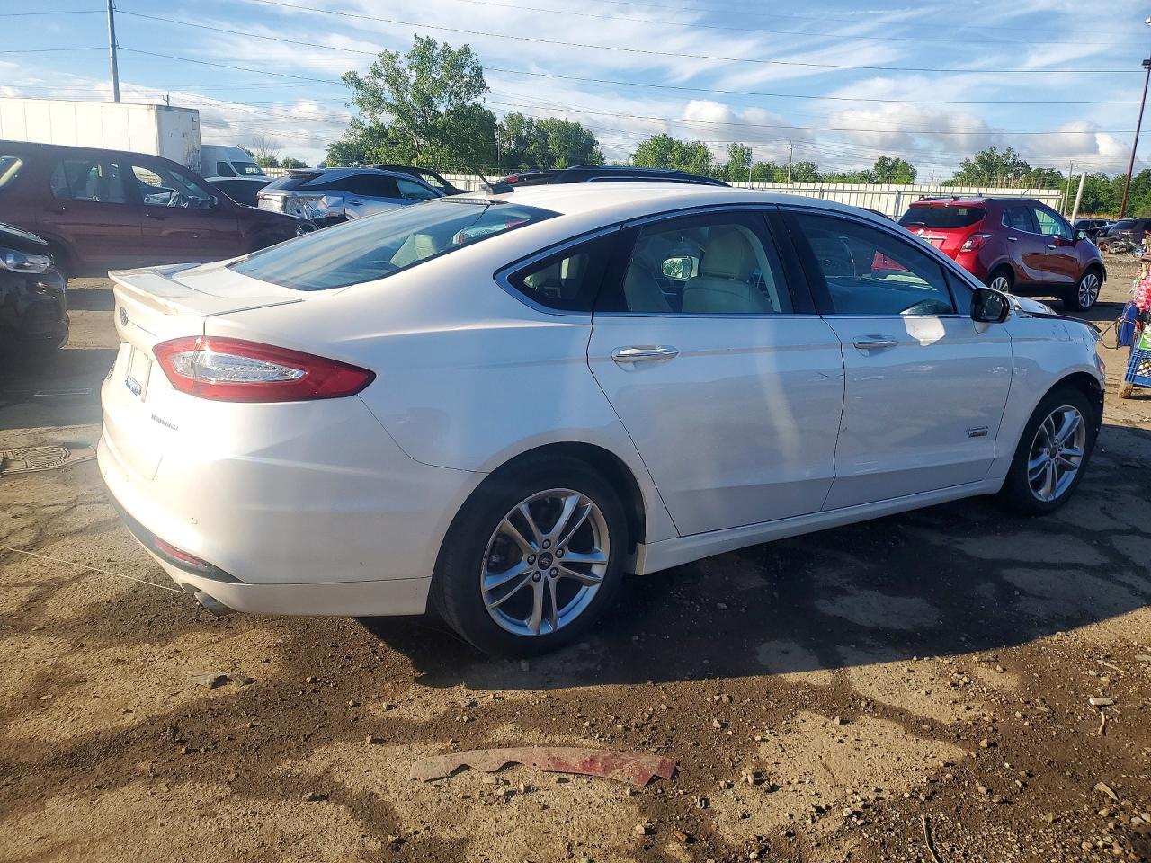 2016 FORD FUSION