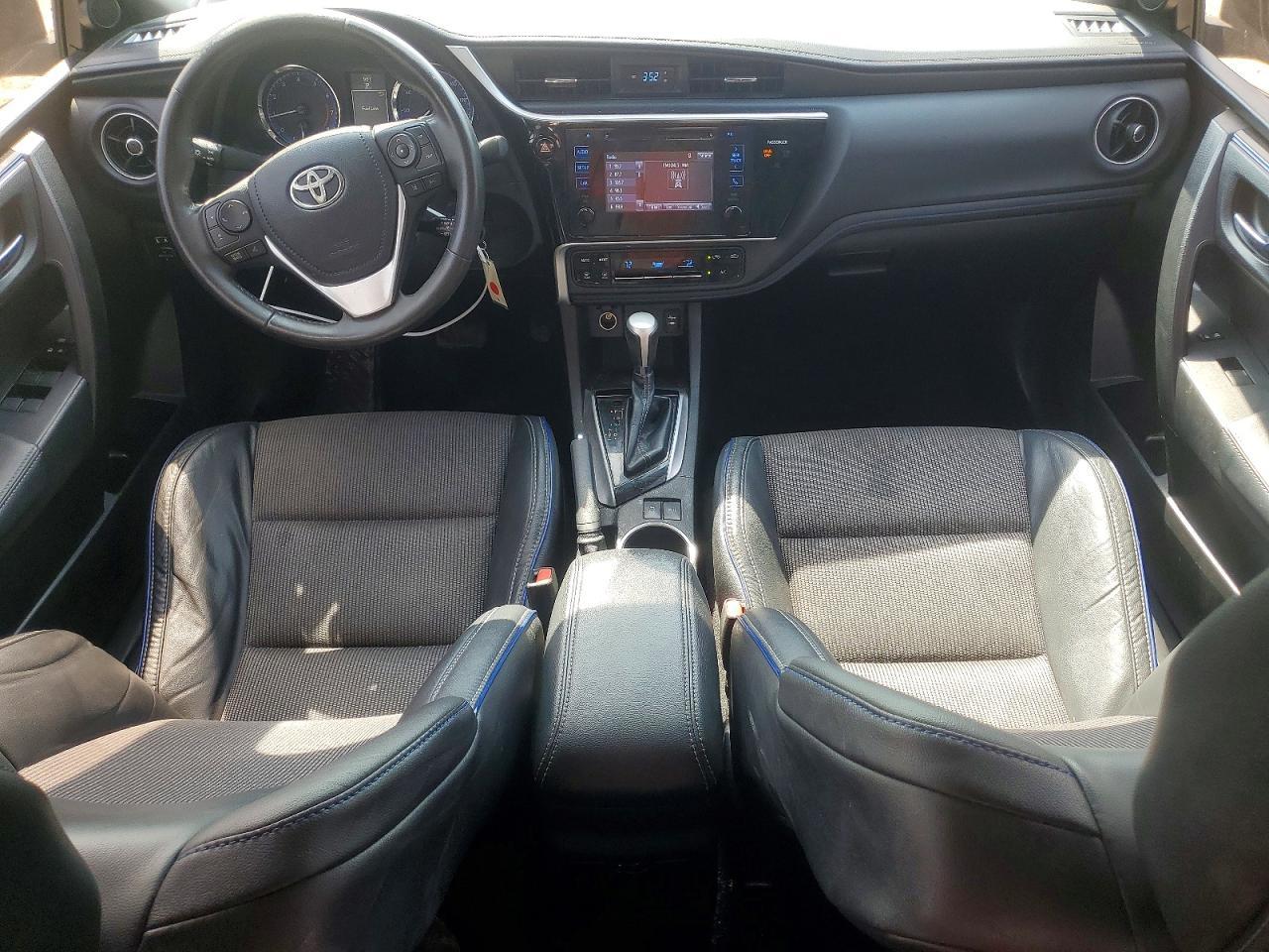 2017 TOYOTA COROLLA