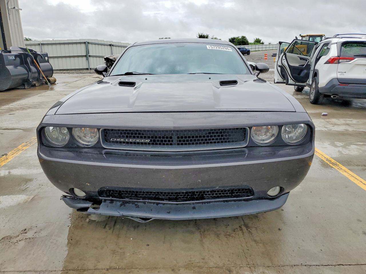 2013 DODGE Challenger