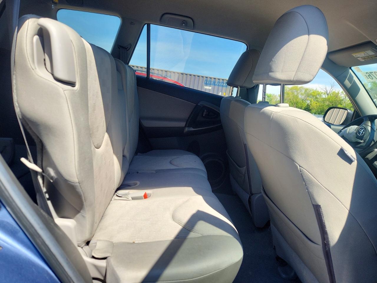 2011 TOYOTA RAV4