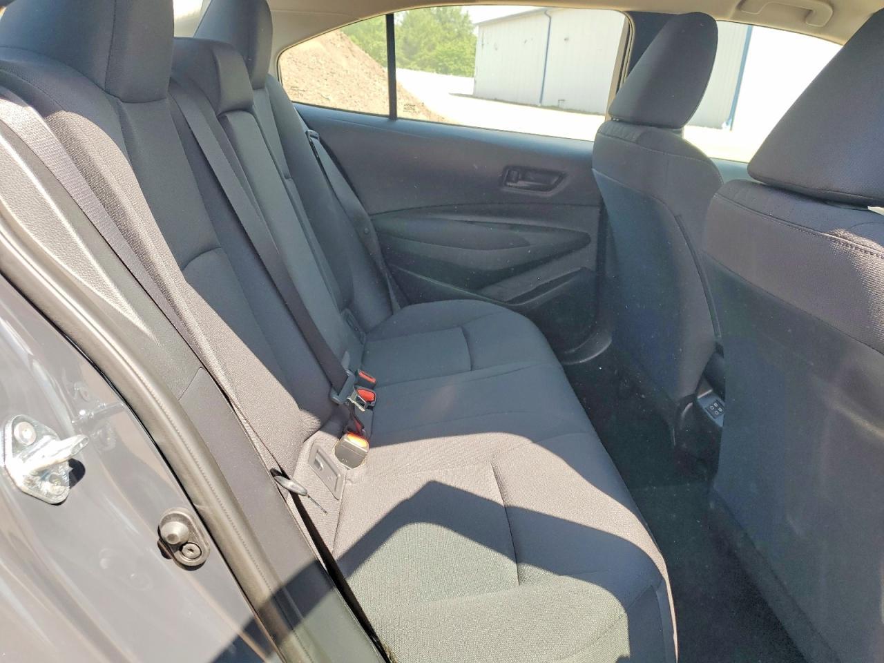 2025 TOYOTA COROLLA