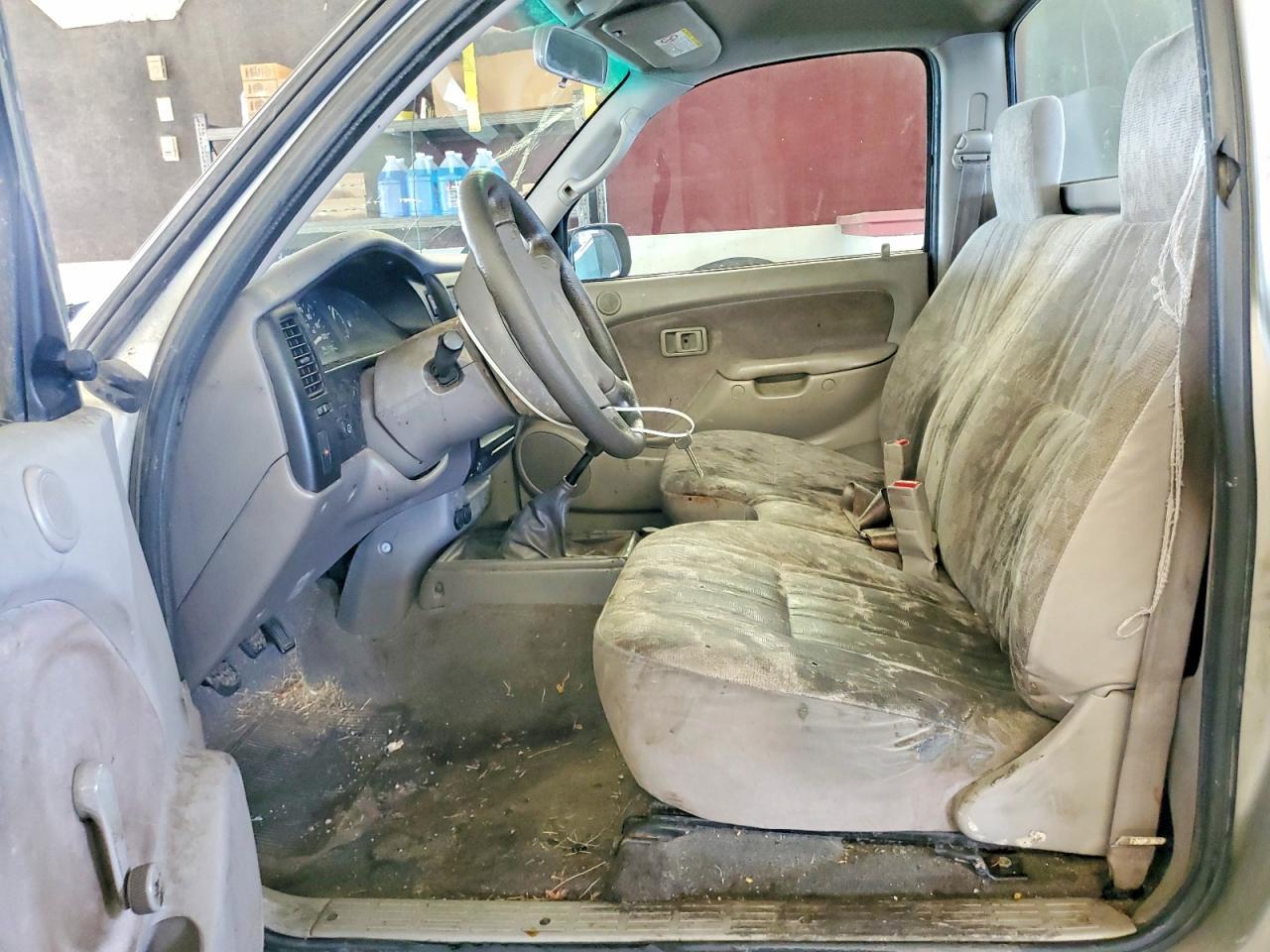 2001 TOYOTA TACOMA