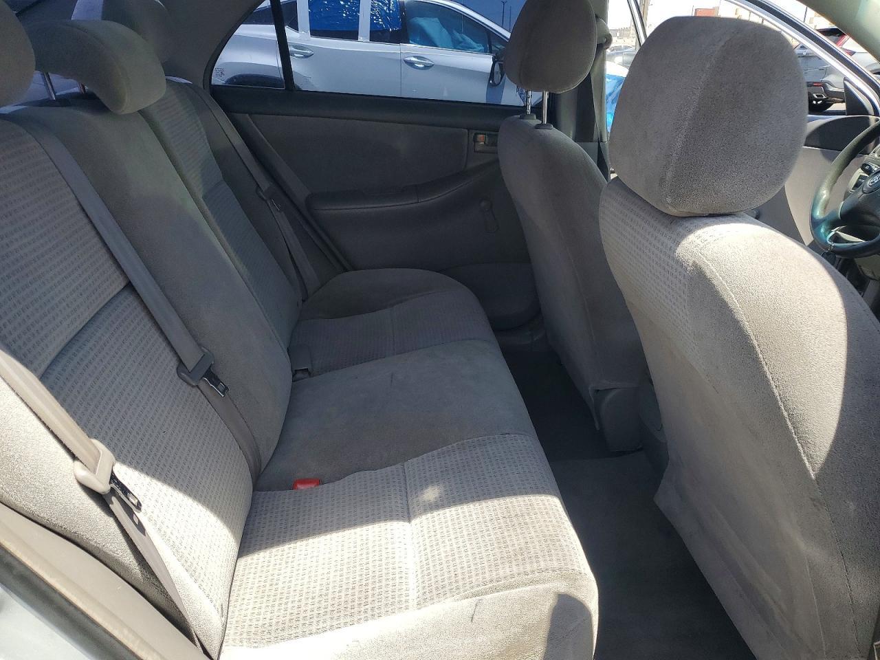 2005 TOYOTA COROLLA