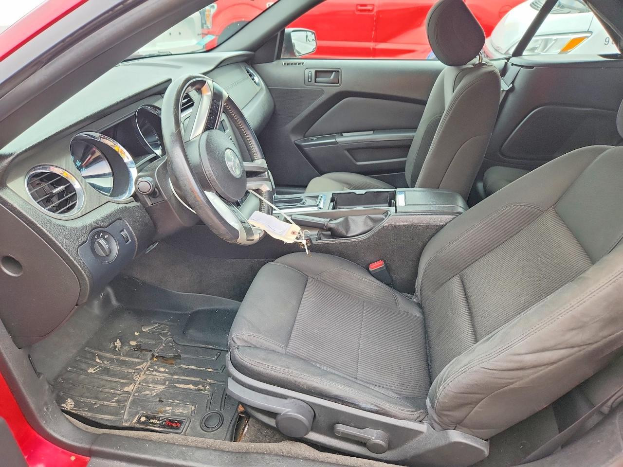 2013 FORD MUSTANG