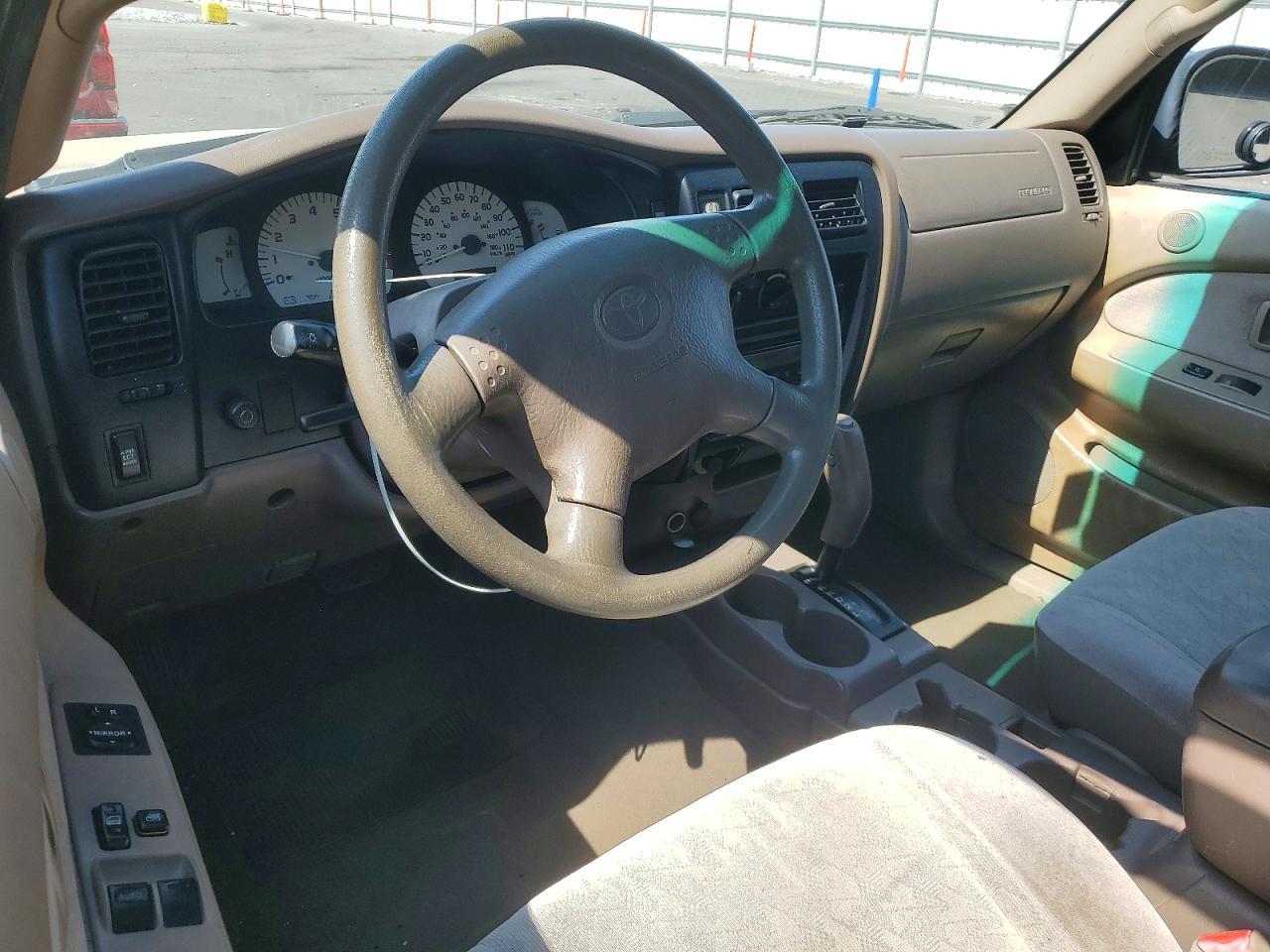 2002 TOYOTA TACOMA