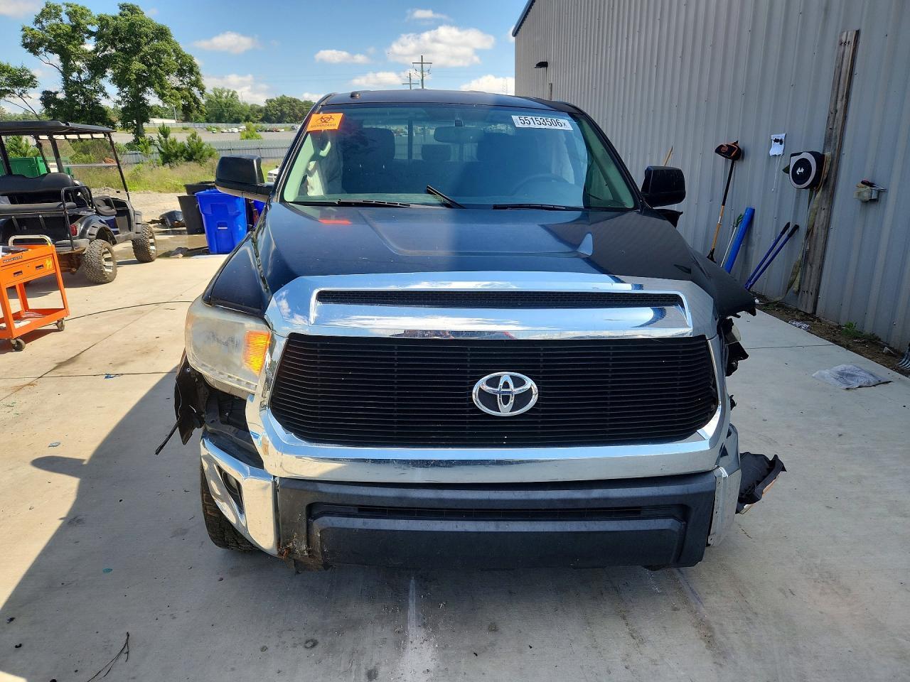 2017 TOYOTA TUNDRA