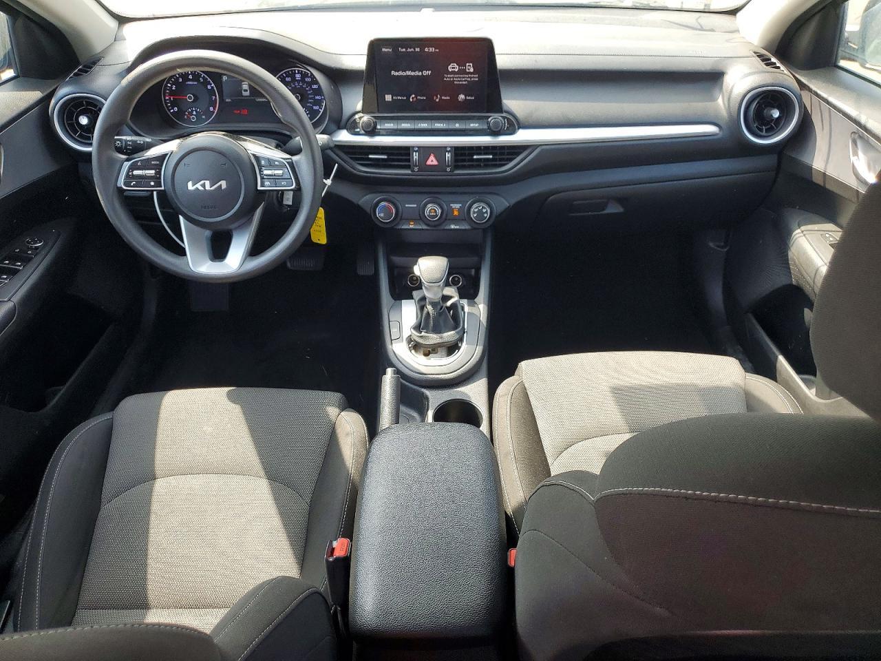 2023 KIA FORTE