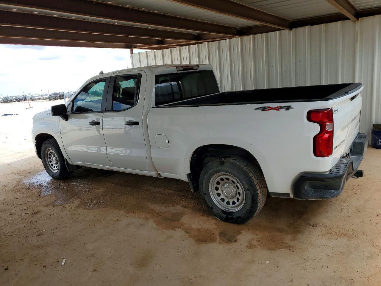 2023 CHEVROLET Silverado