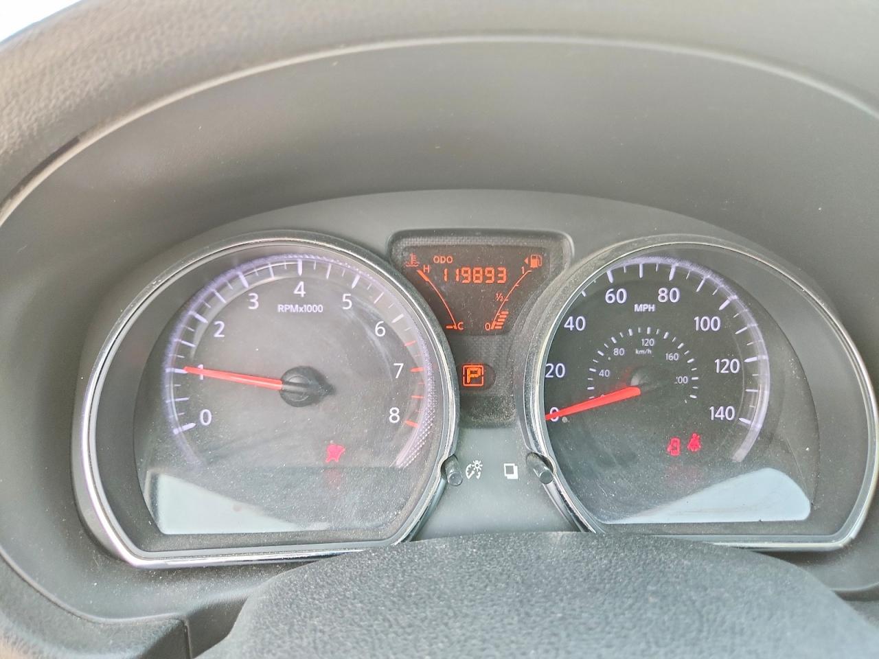 2012 NISSAN VERSA