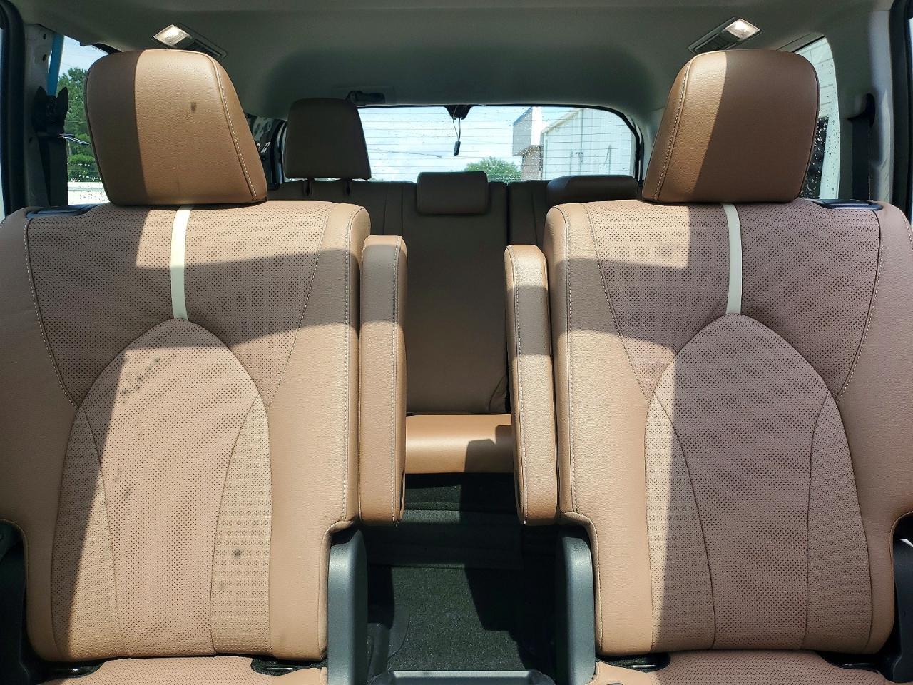 2026 TOYOTA HIGHLANDER