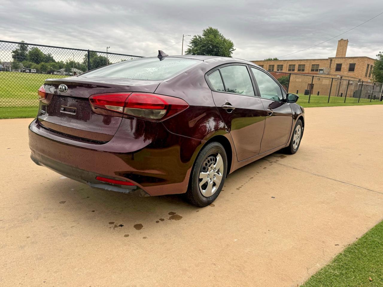 2017 KIA FORTE
