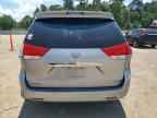 2011 TOYOTA SIENNA