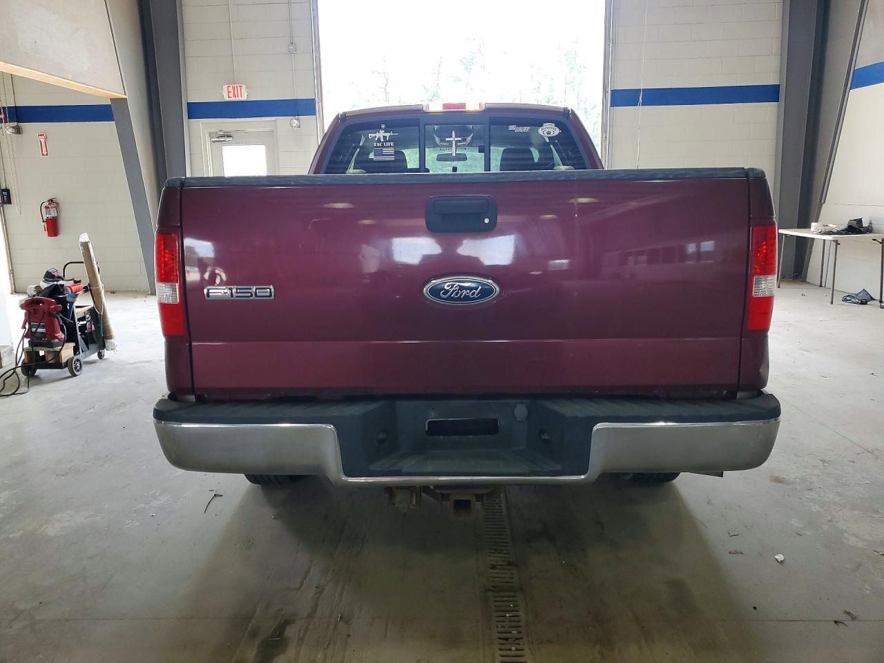 2004 FORD F-150 Lightning