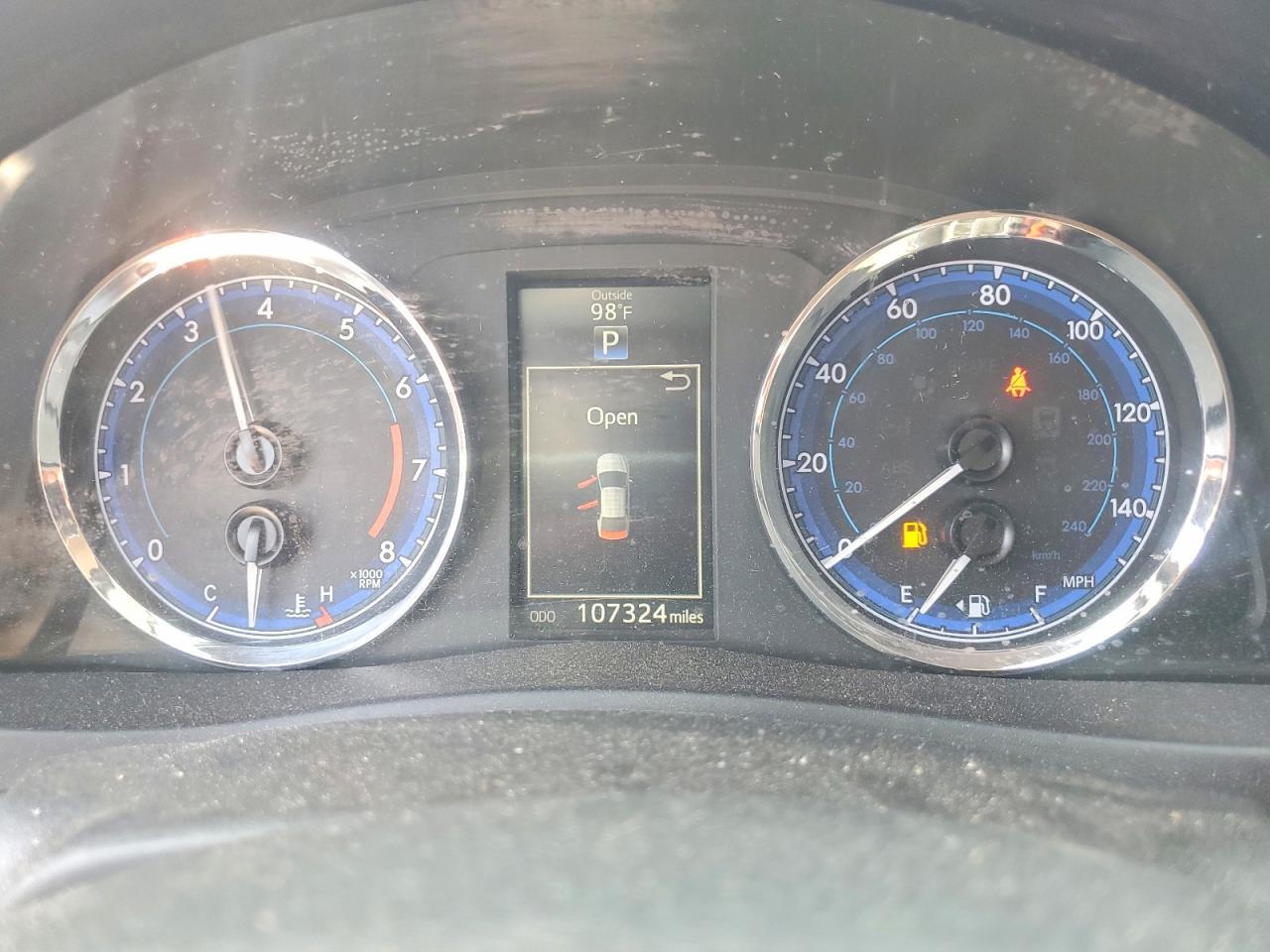 2017 TOYOTA COROLLA