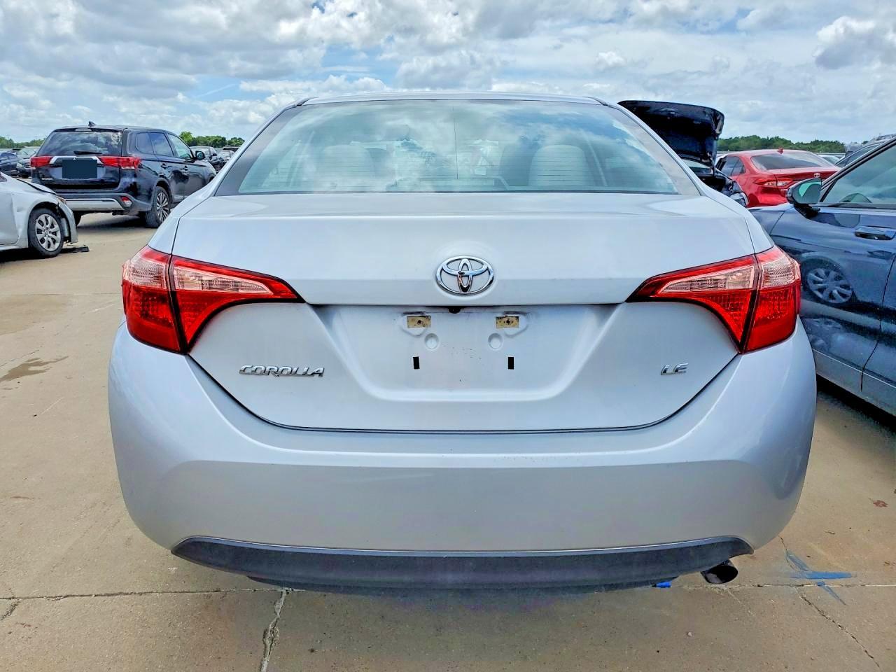 2017 TOYOTA COROLLA