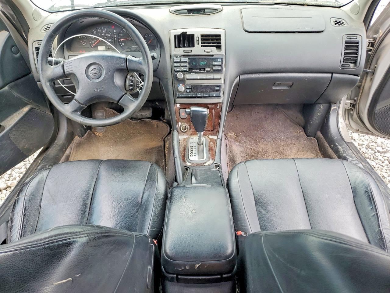 2000 NISSAN Maxima