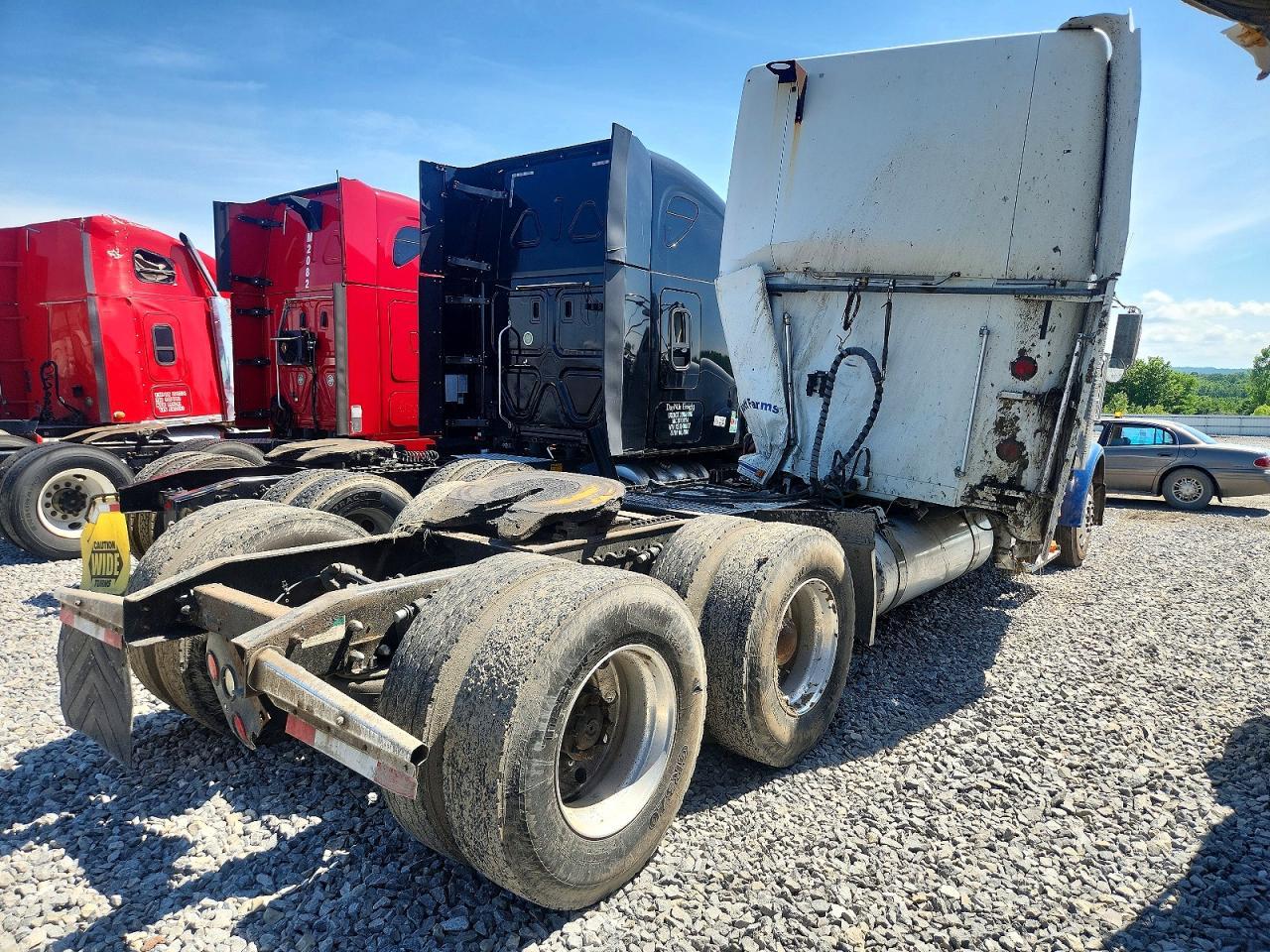 1999 FREIGHTLINER Conventional