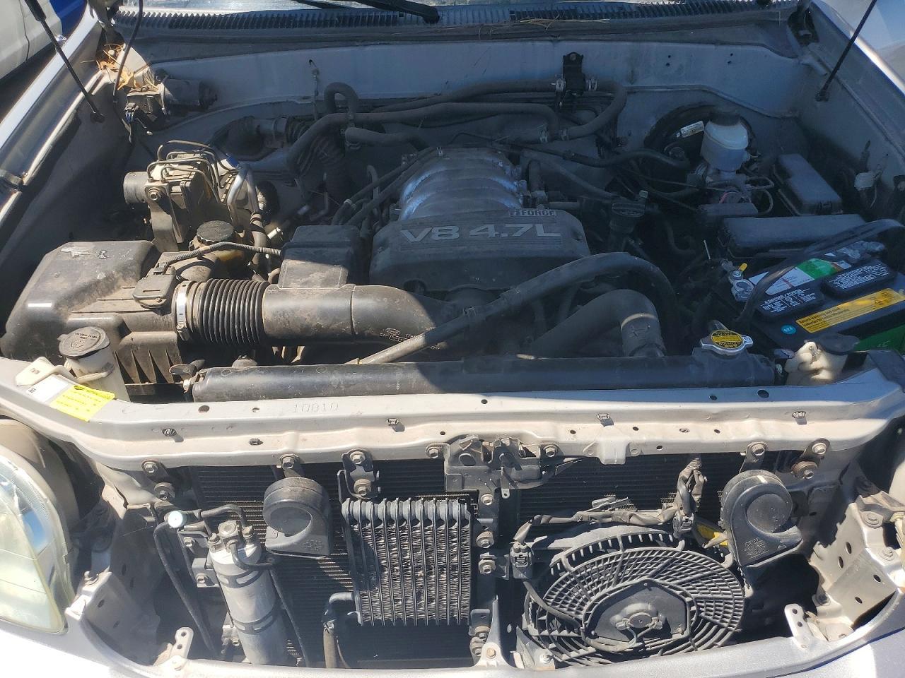 2003 TOYOTA Sequoia