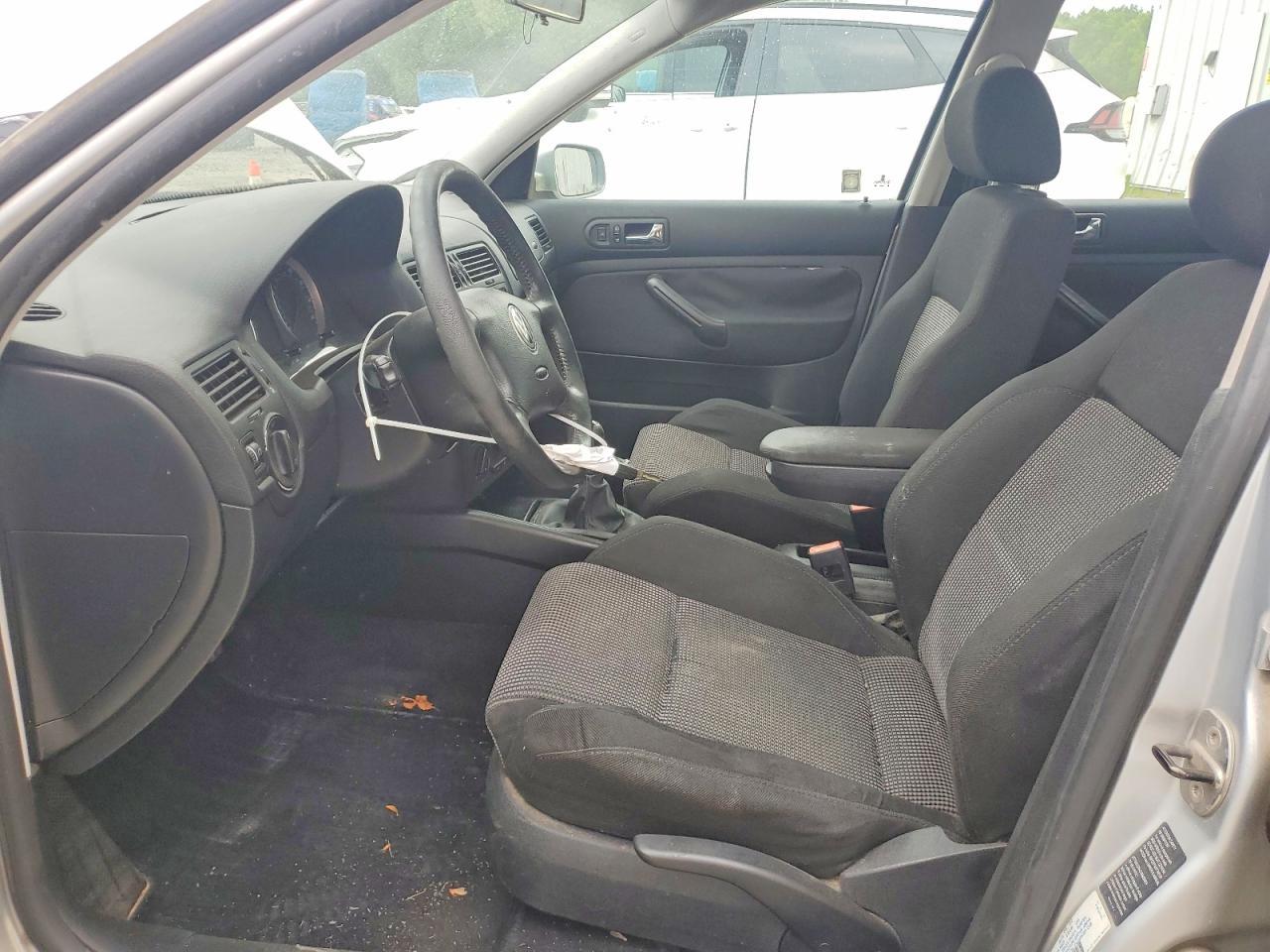 2003 VOLKSWAGEN JETTA