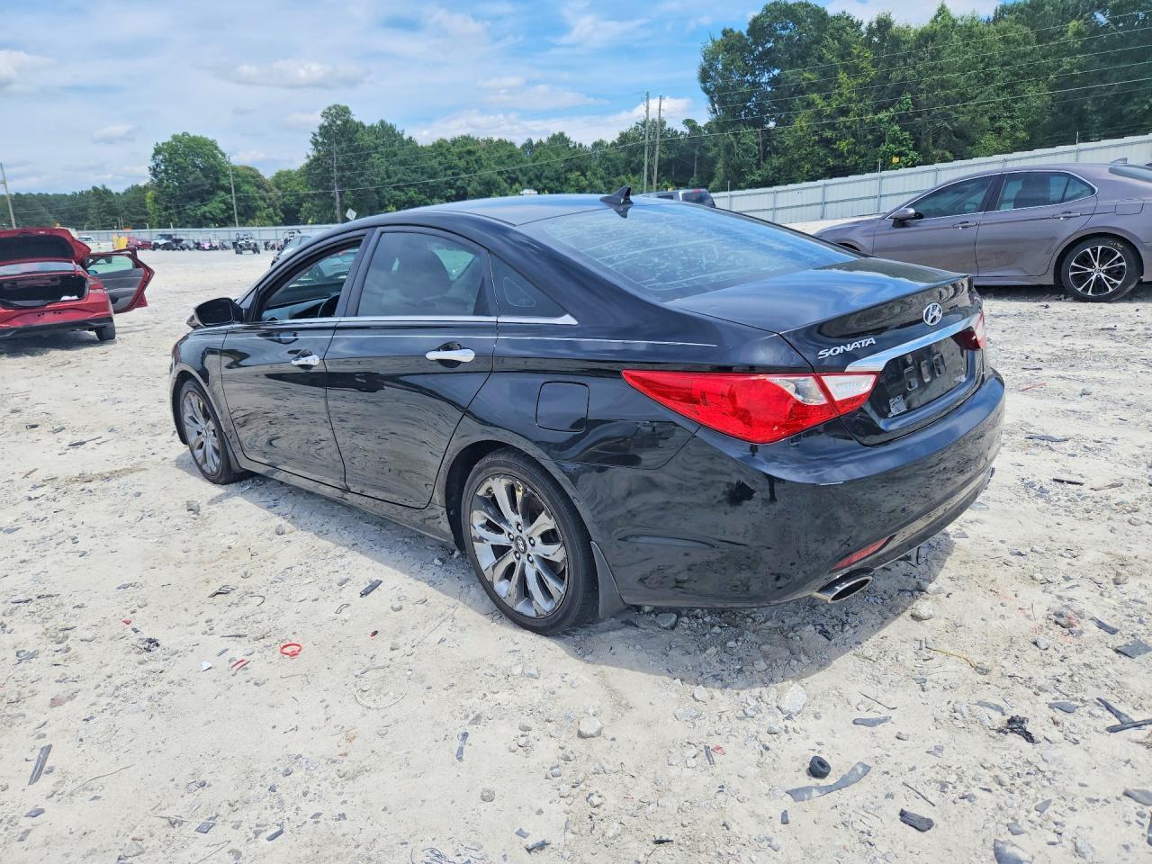 2011 HYUNDAI SONATA