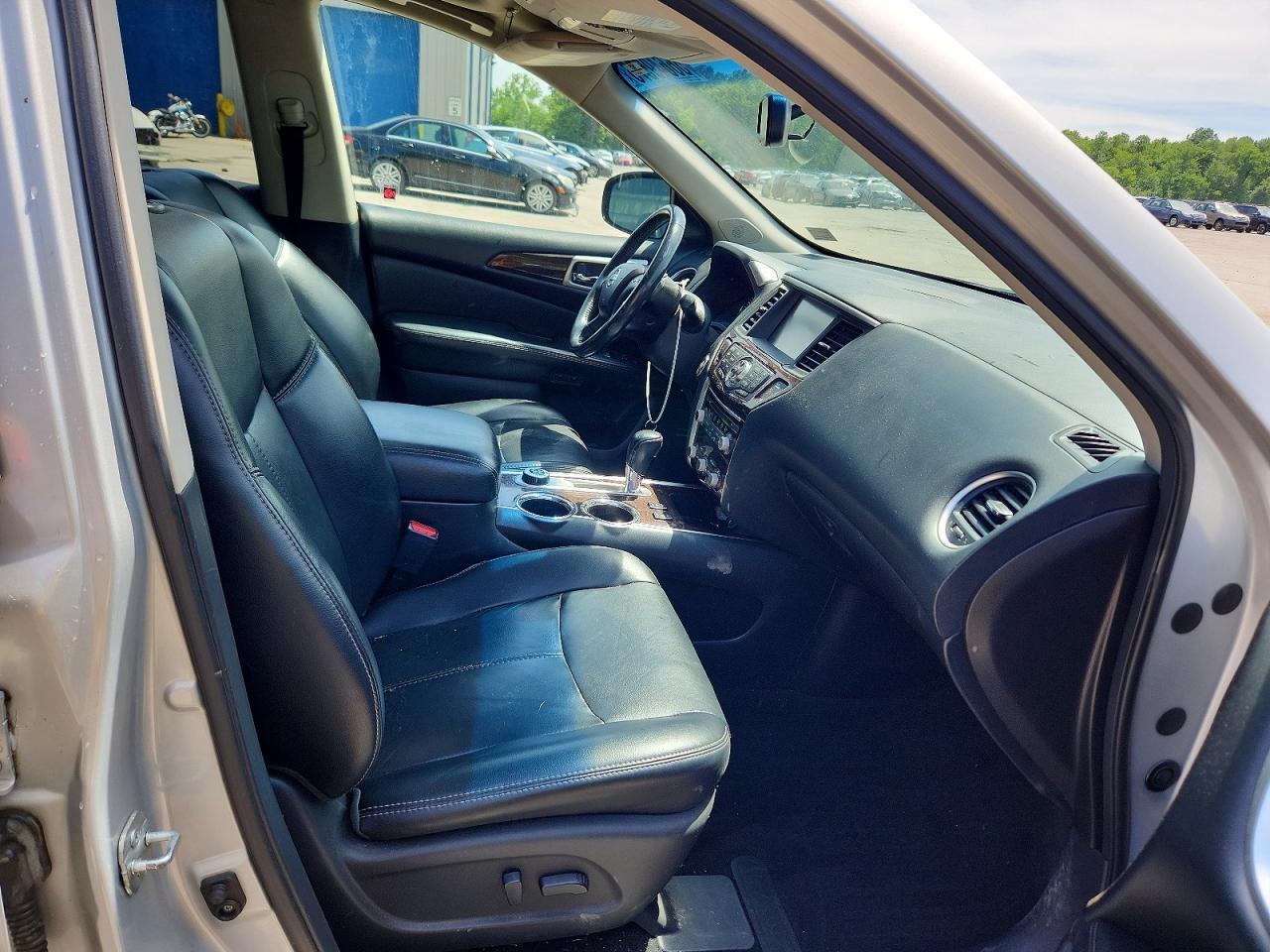 2015 NISSAN PATHFINDER