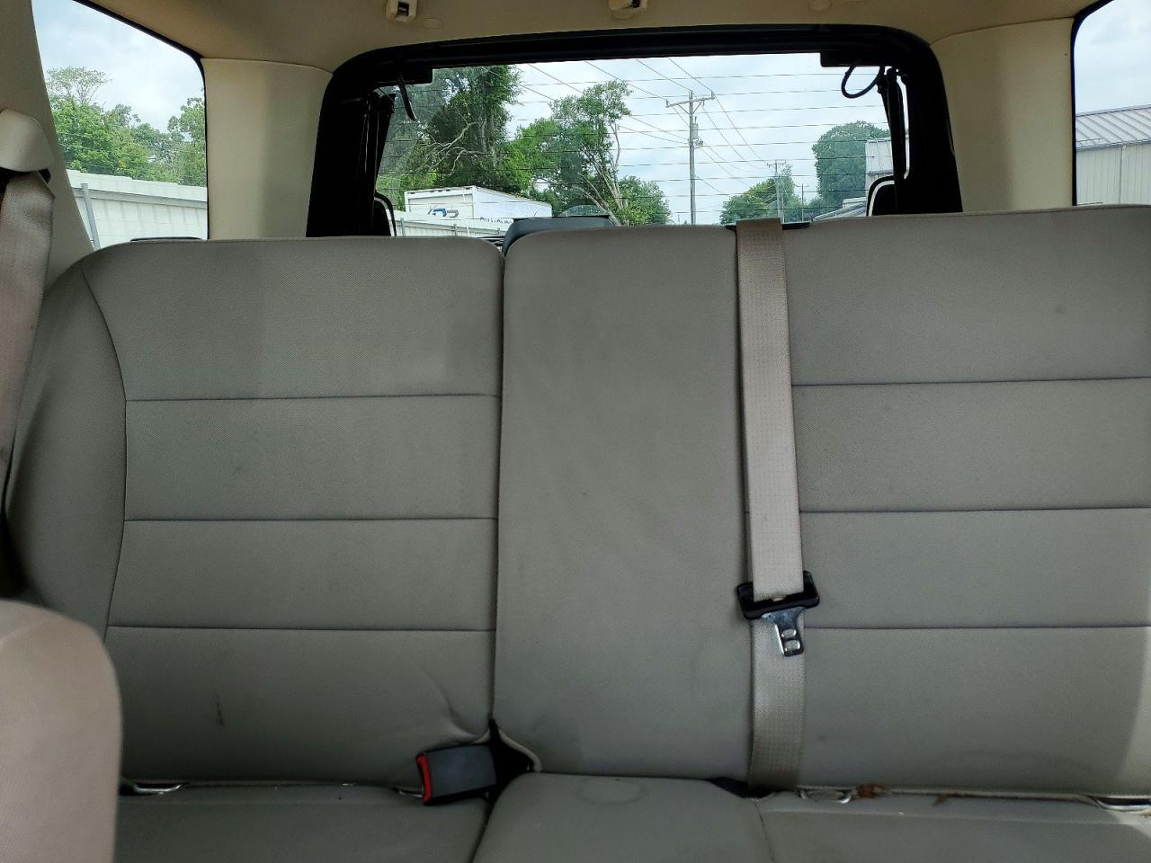 2010 FORD ESCAPE