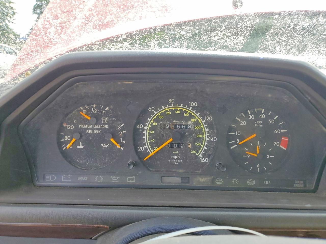 1995 MERCEDES-BENZ E-Class