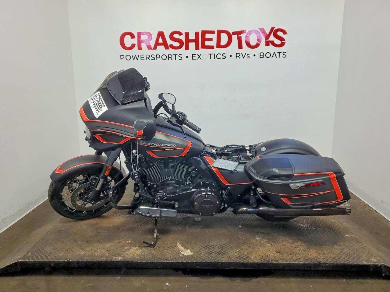 2023 HARLEY-DAVIDSON Flhxse