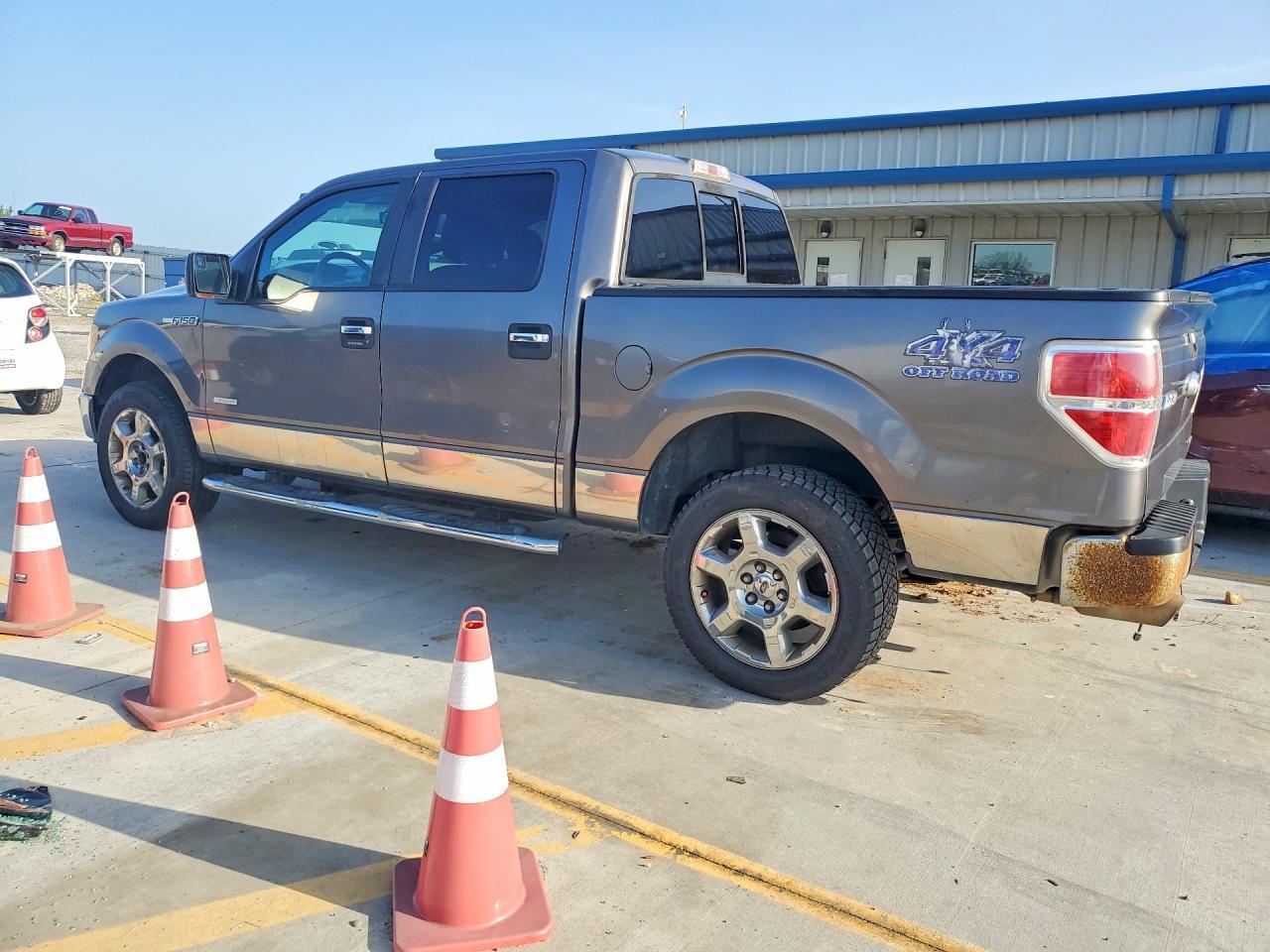 2014 FORD F-150 Lightning