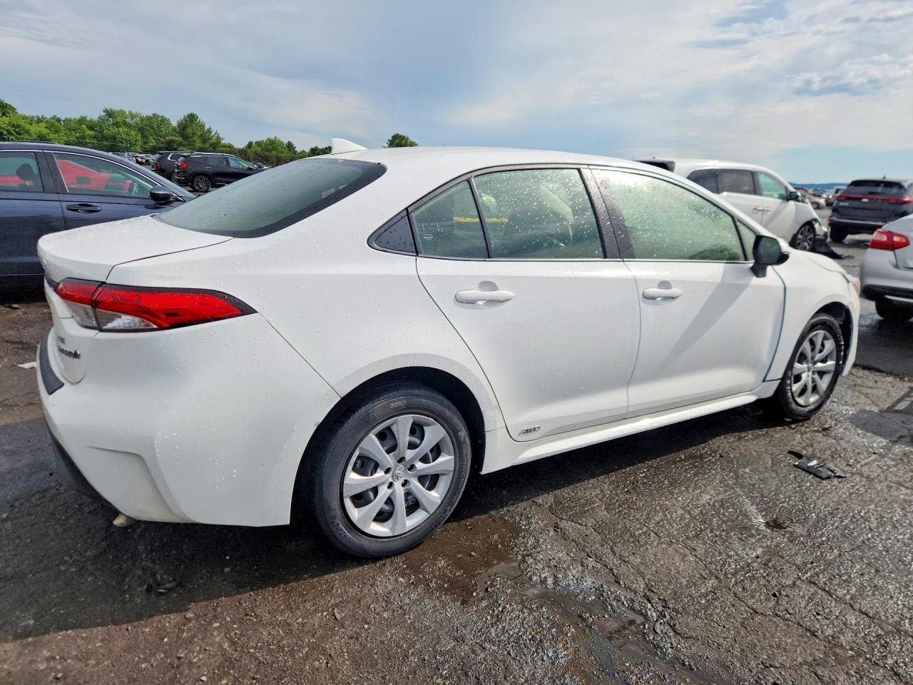 2024 TOYOTA COROLLA