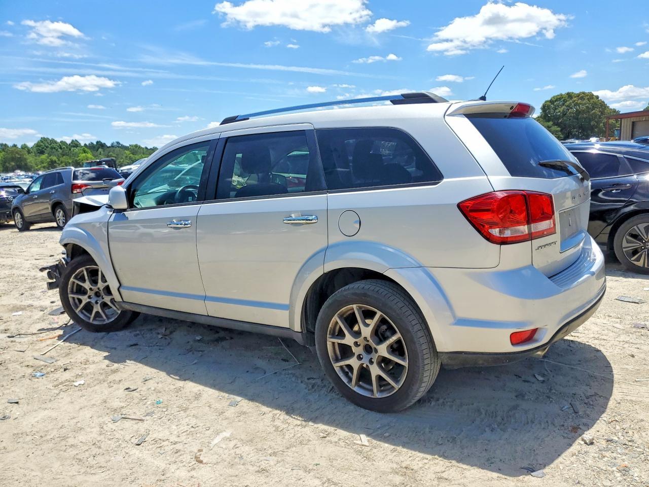 2011 DODGE JOURNEY
