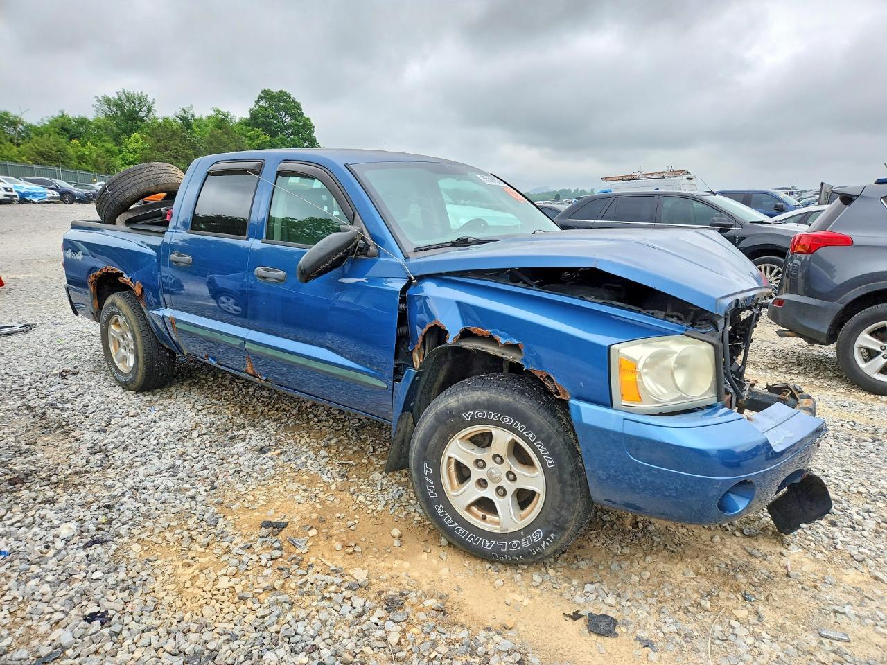 2005 DODGE Dakota