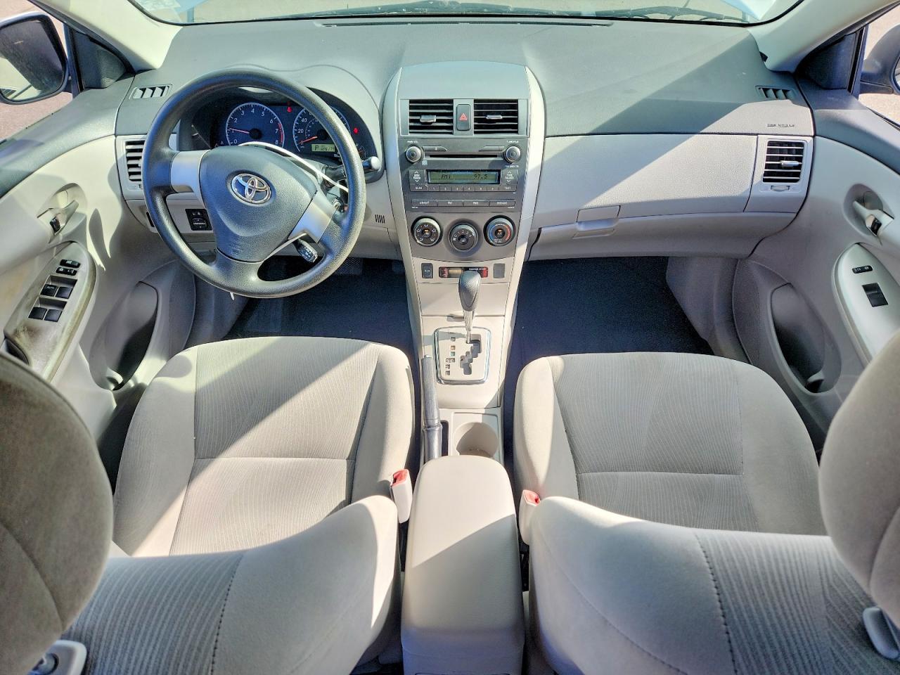 2011 TOYOTA COROLLA