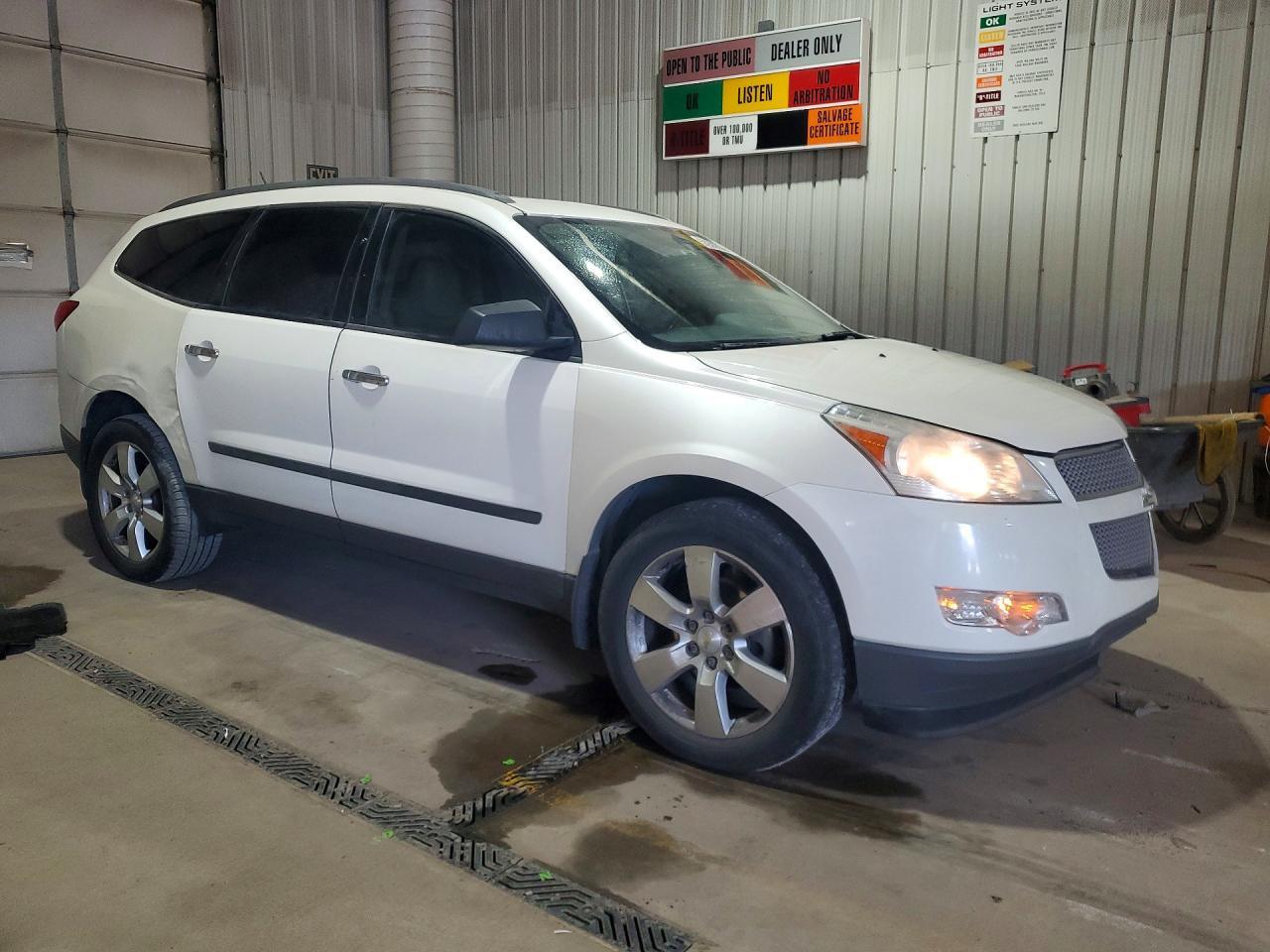2011 CHEVROLET TRAVERSE