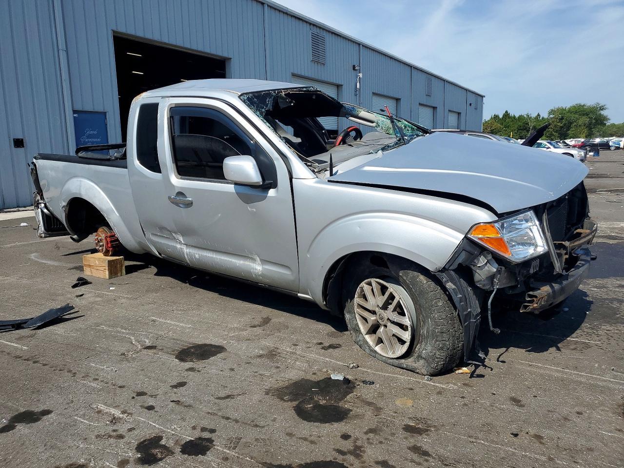 2006 NISSAN Frontier