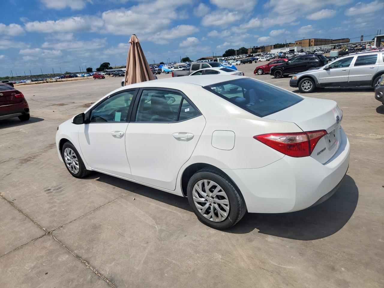 2018 TOYOTA COROLLA
