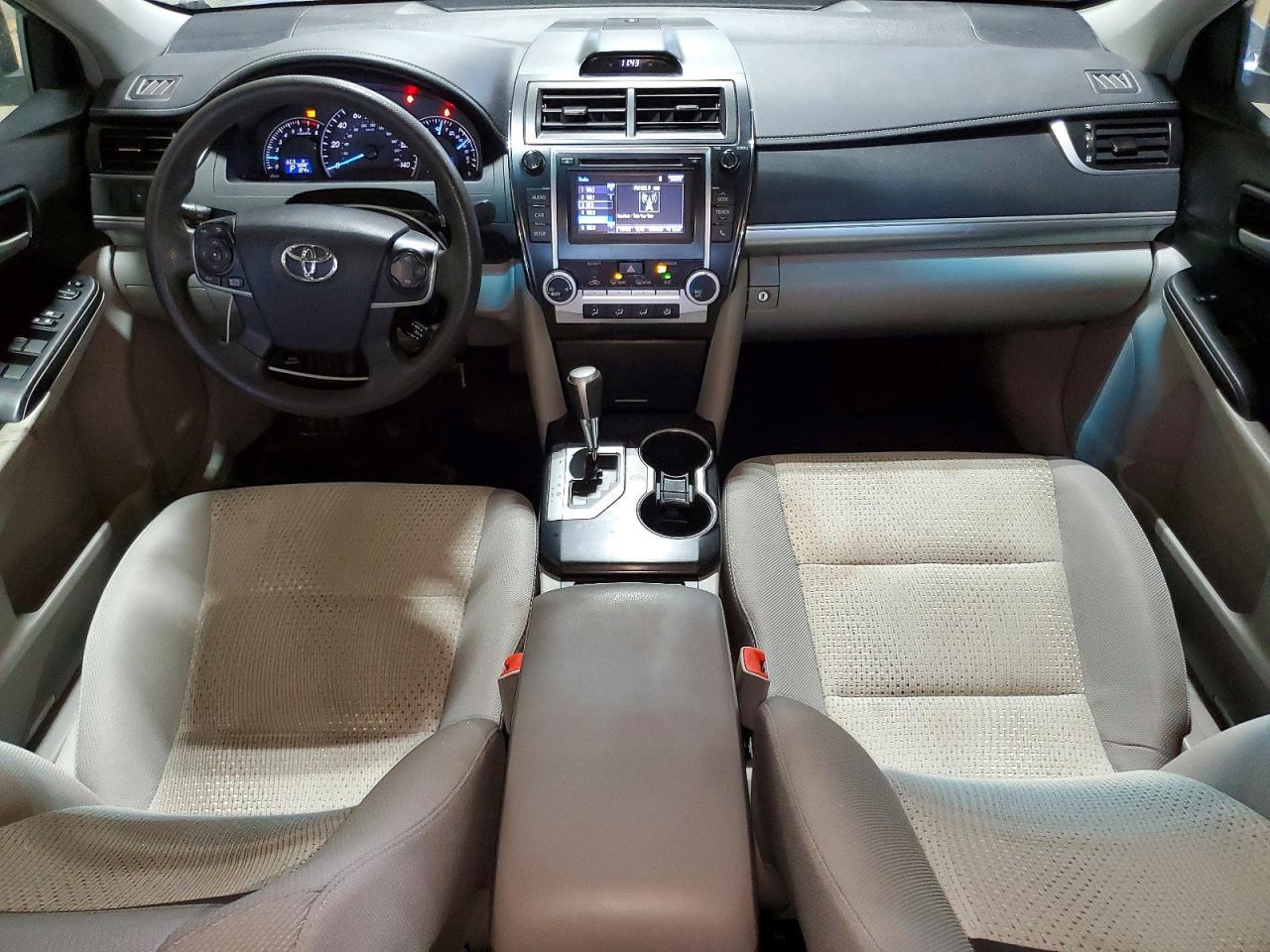 2014 TOYOTA CAMRY