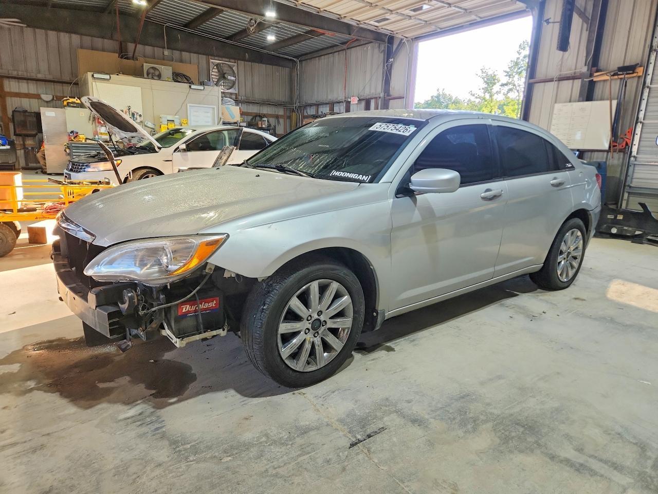 2012 CHRYSLER 200