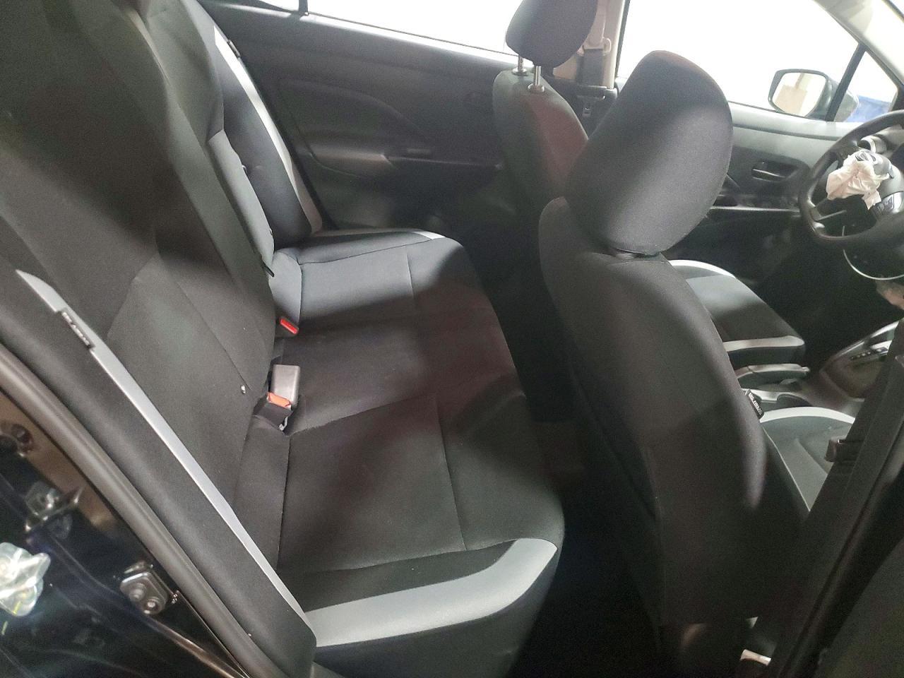 2025 NISSAN VERSA