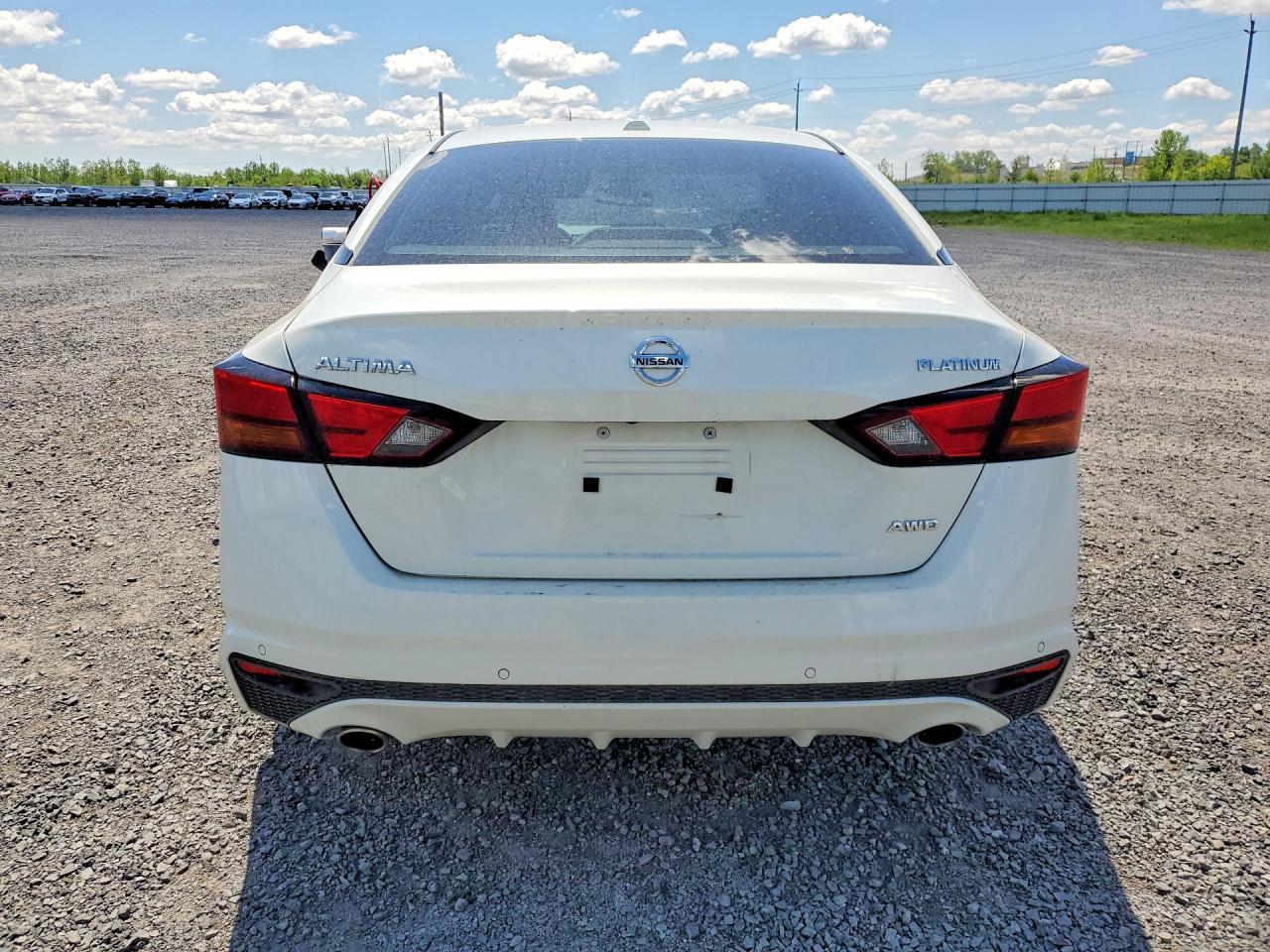 2022 NISSAN ALTIMA