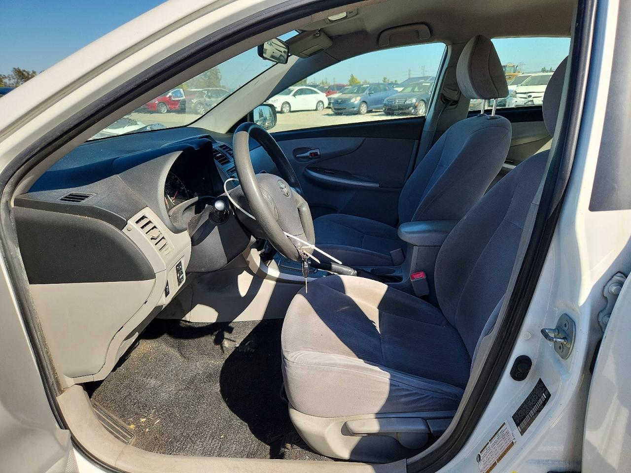 2013 TOYOTA COROLLA
