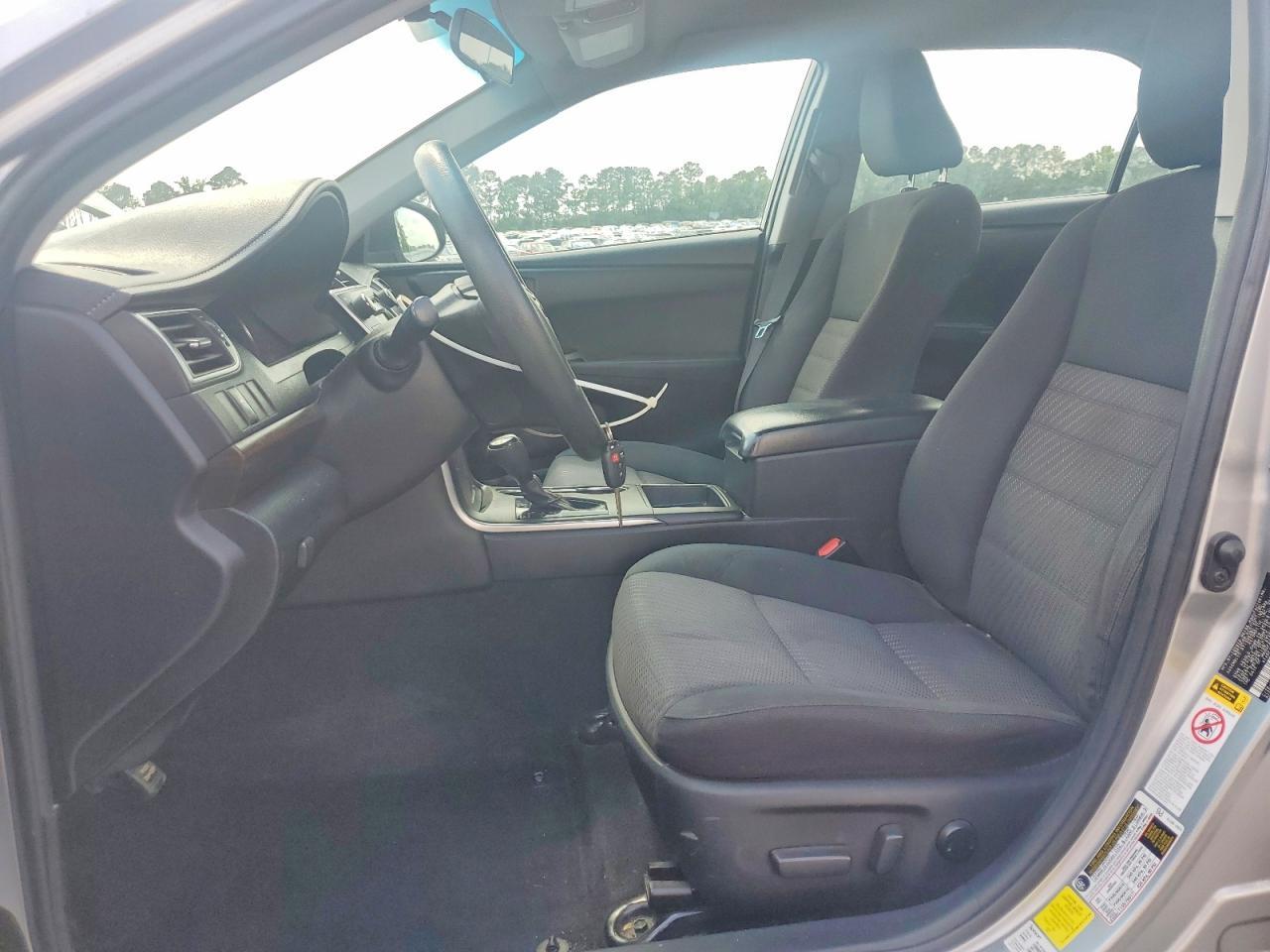 2016 TOYOTA CAMRY
