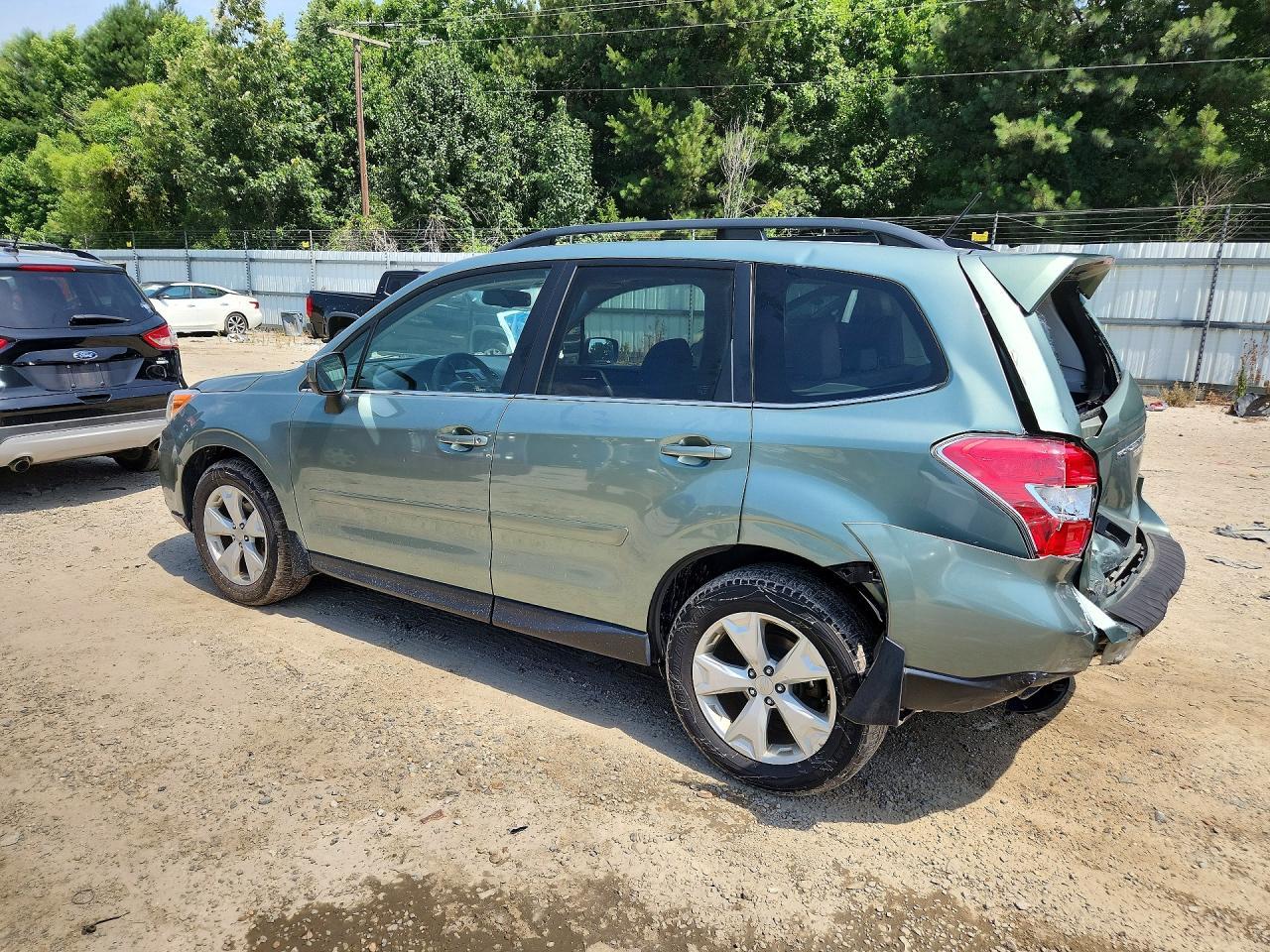 2015 SUBARU FORESTER