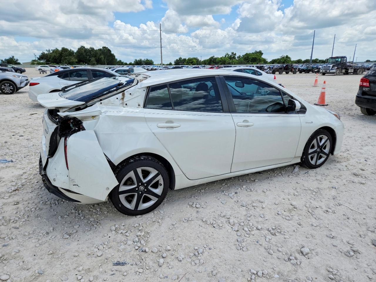 2018 TOYOTA PRIUS