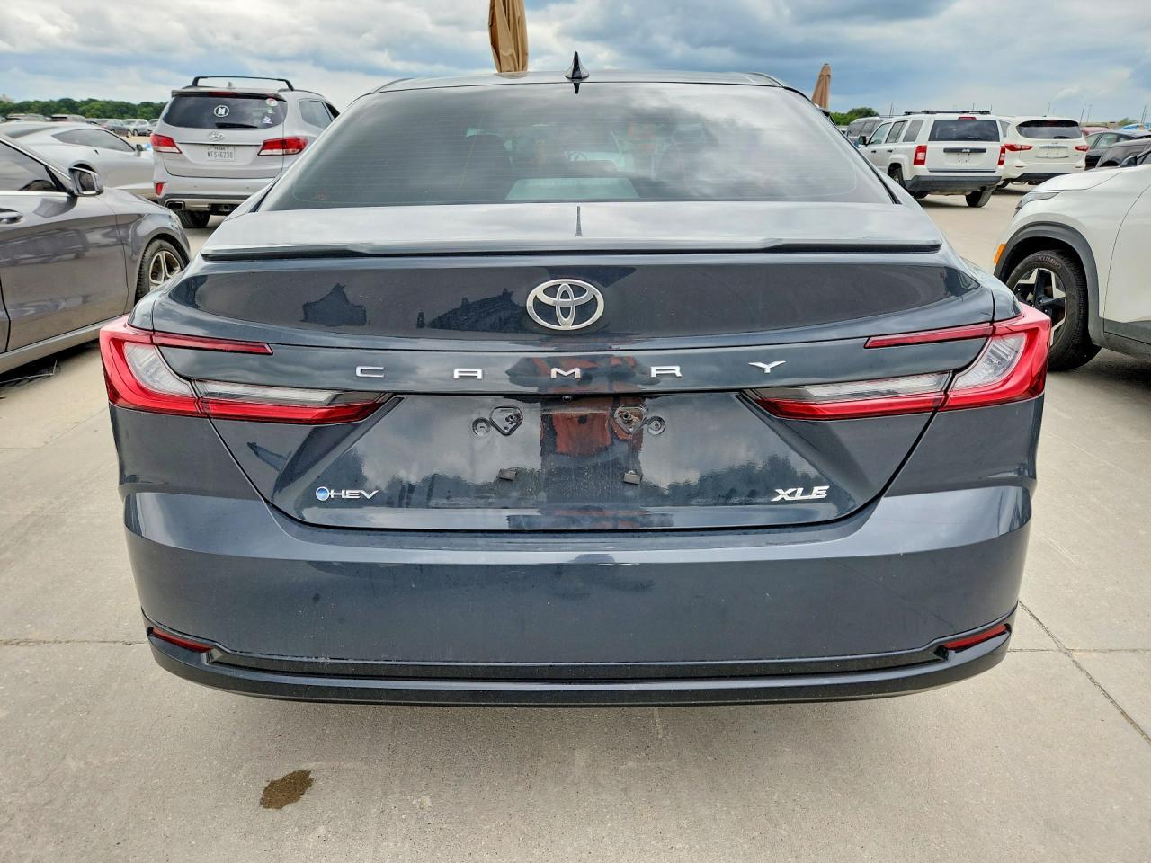 2025 TOYOTA CAMRY